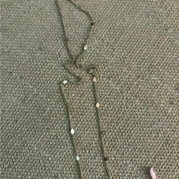 Ann Taylor necklace with charms NEW - Picture 4 of 5